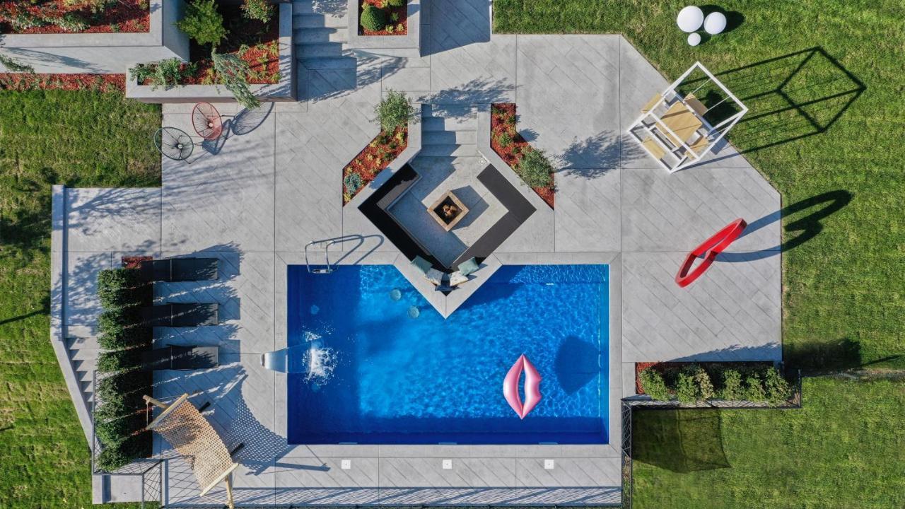 Riverside Pool Villa-Sremski Karlovci Exterior foto